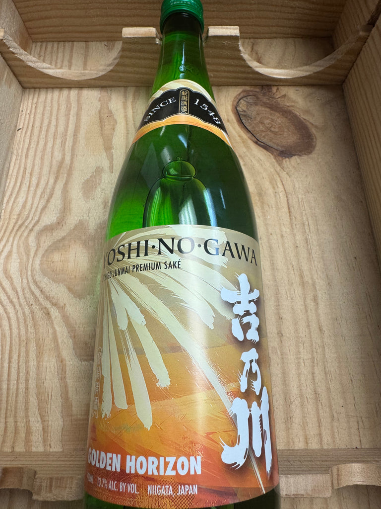 Yoshinogawa Golden Horizon Echigo Junmai Sake